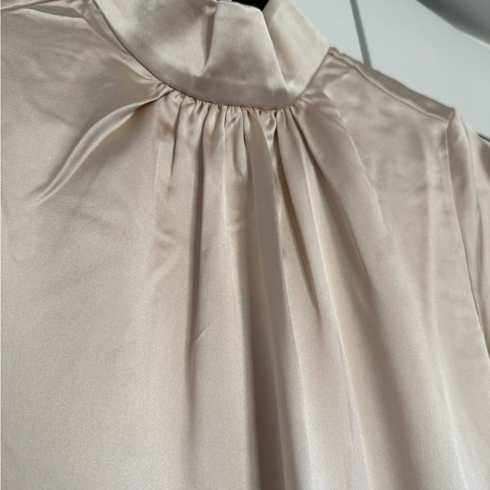 H&M Satin Cream Long Sleeve Dress - Picture 4 of 8